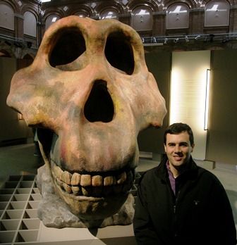 Nutcracker Man vs. Roberto Sáez