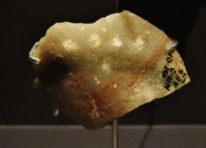 Guijarro de cuarcita con cinco puntos El Castillo